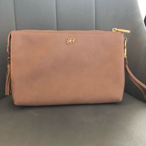 Freshly picked organizer